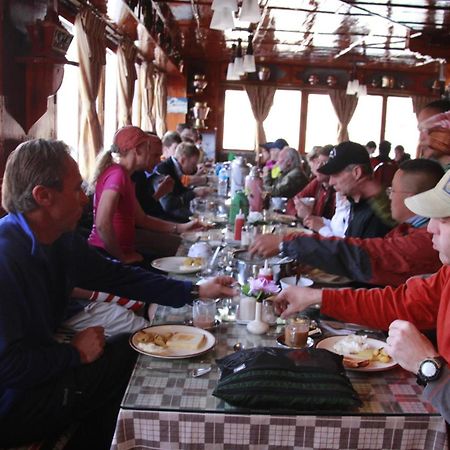 Panorama Lodge And Restaurant Namche Bazar Exterior photo