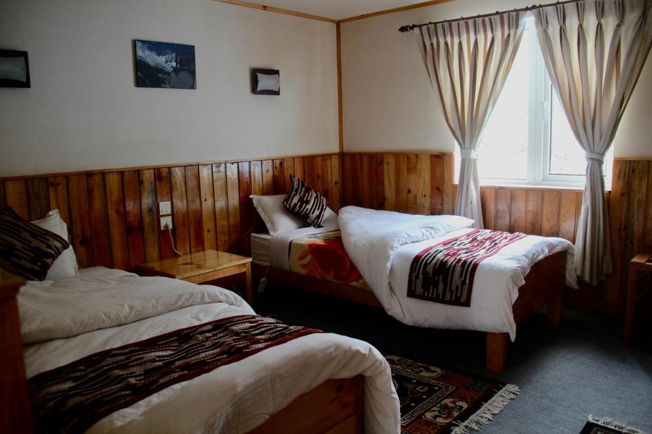 Panorama Lodge And Restaurant Namche Bazar Exterior photo